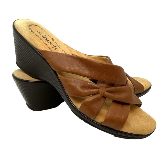 SOFTSPOTS Carmel Leather Wedge Sandals Slide 9.5M Comfortable Supportive - Picture 1 of 11